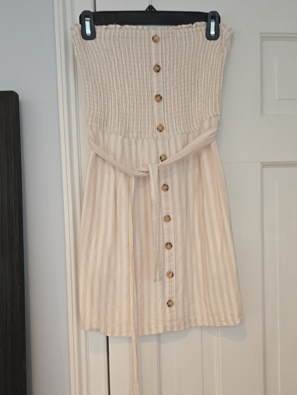 Abercrombie & Fitch Strapless Cream-Striped Button Front Sundress